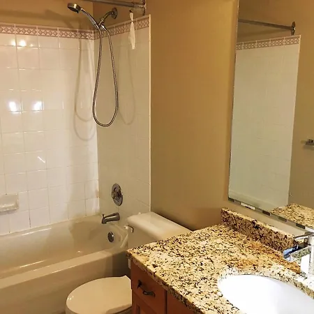 Bedrooms In Kenaston, Close To Walmart, Costco, Ikea, Outlet Winnipeg Exterior photo
